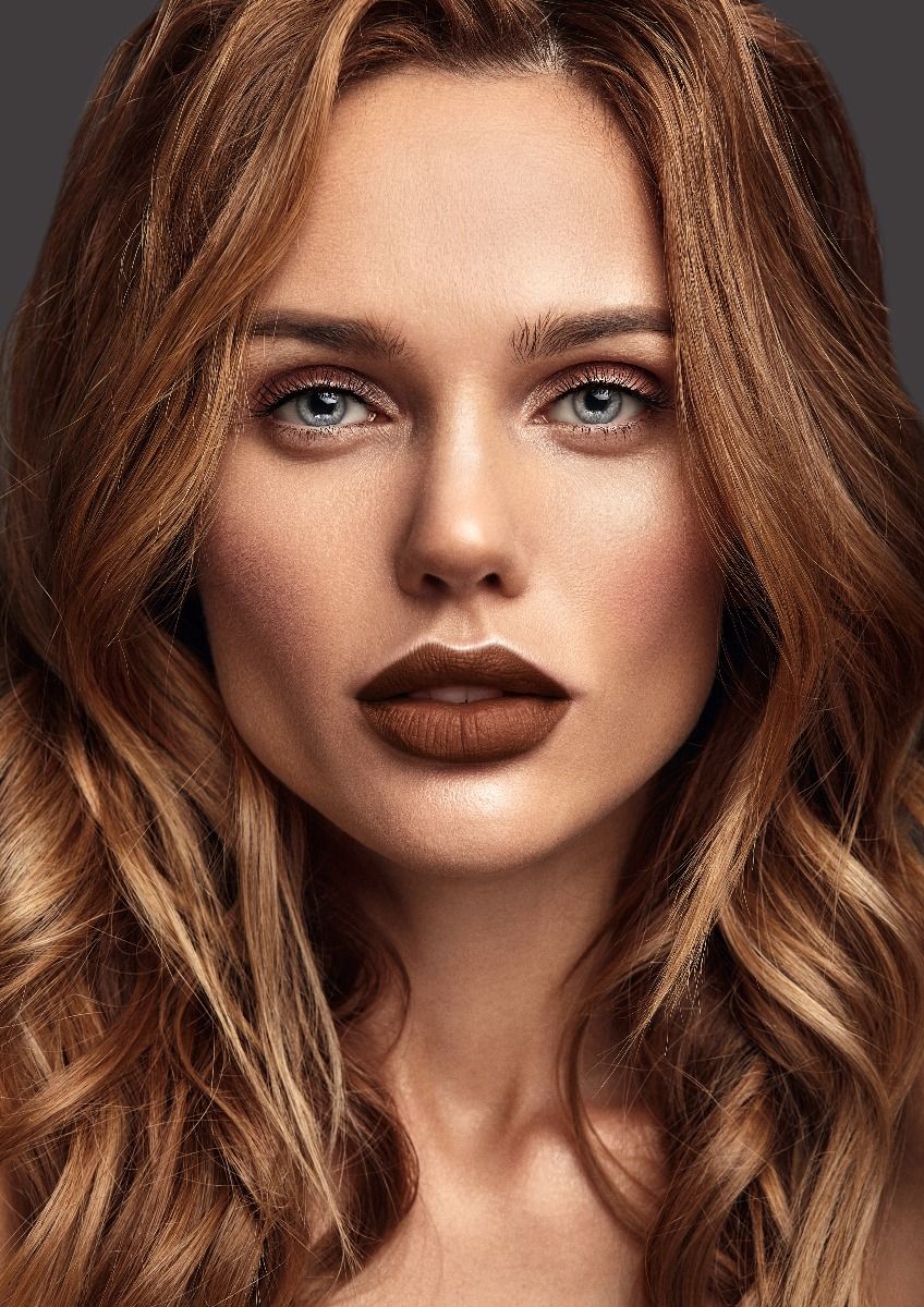 Labial Barra Castaña
